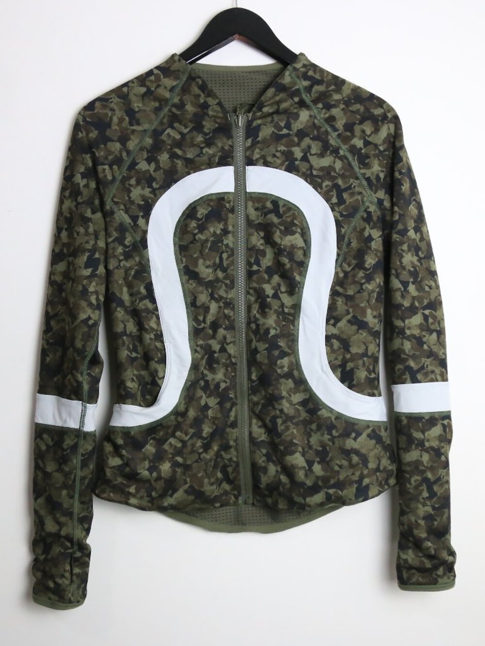 Lululemon Find Your Bliss Reversible Jacket Zip Up Camo Black Green Size 8
